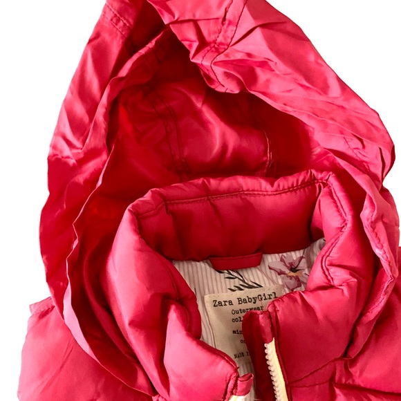 Zara Baby Bright Pink Puffer Vest With Hidden Hood 2-3T - Picture 4 of 4